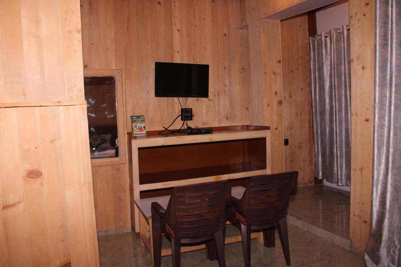 Hotel Mannat Sach Pass Tisa Luaran gambar